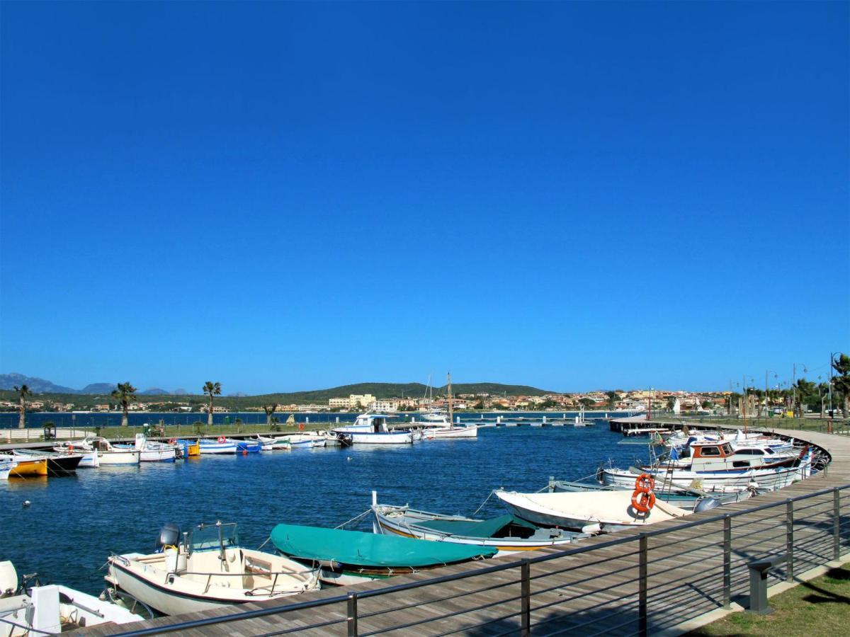 Apartment Giuly By Interhome Golfo Aranci Exterior foto